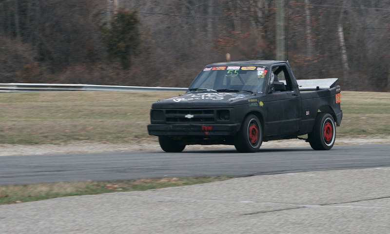 Illustration for article titled Went to an open trackday on Sunday.
